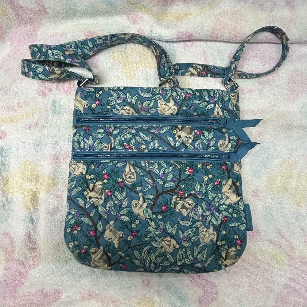 Vera Bradley Sloth crossbody - Discontinued pattern
